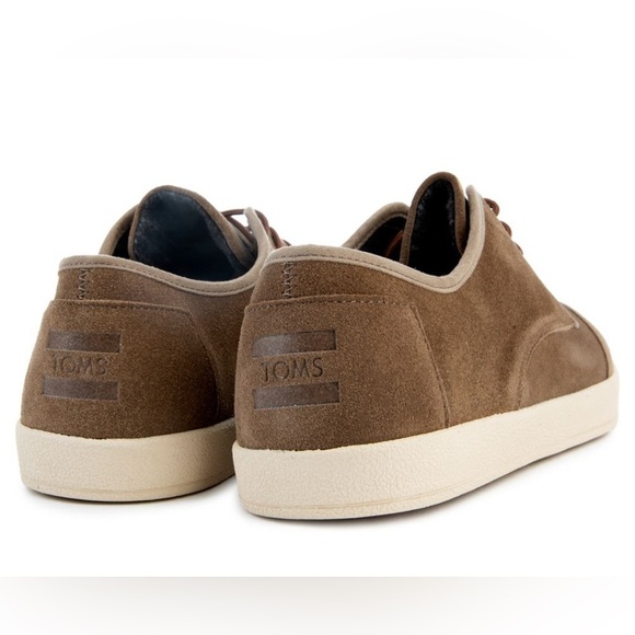 TOMS PASEO IN DESERT SUEDE
Men – Taupe size 12 good condition No rips - Picture 2 of 6